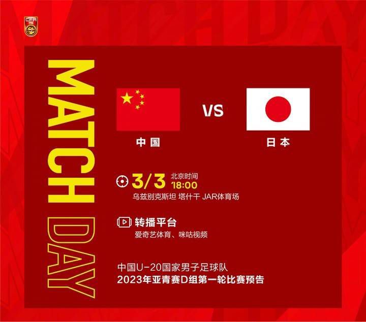 只盯着小伙子的护士